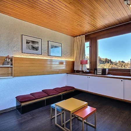 Cosy Au Pied Des Pistes Avec Balcon Et équipements Modernes - Fr-1-455-61 Appartement La Plagne